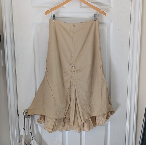 Ruffled Midi Skirt - Picture 3 of 4